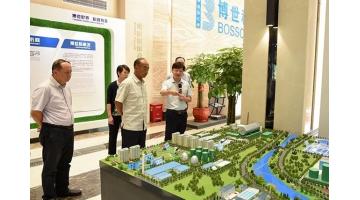 云南省人大常委会委员、省人大教科文卫委员会主任委员刘一平莅临合乐HL8调研